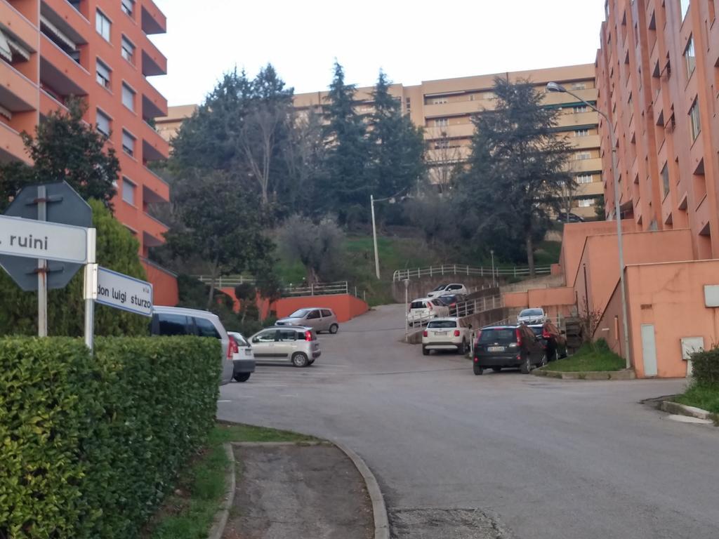 Accogliente E Ospitale B&B Perugia Exterior foto